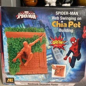 Marvel Ultimate Spider-Man Chia Pet Wall